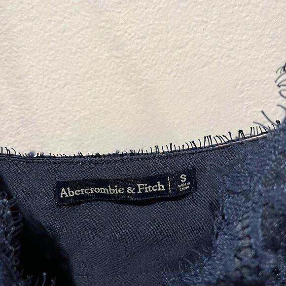 Abercrombie & Fitch Slip Dress Women’s Small‎ Navy Blue Floral Satin Lace Mini - Picture 4 of 8